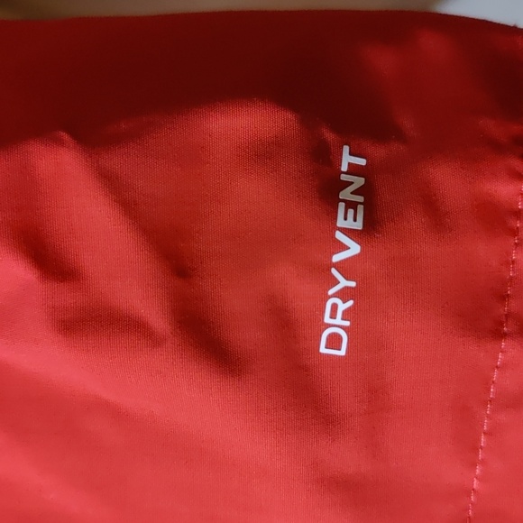 The North Face Zoomie 2 Jacket - Picture 6 of 8